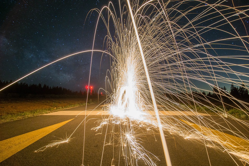 firework-828652_960_720